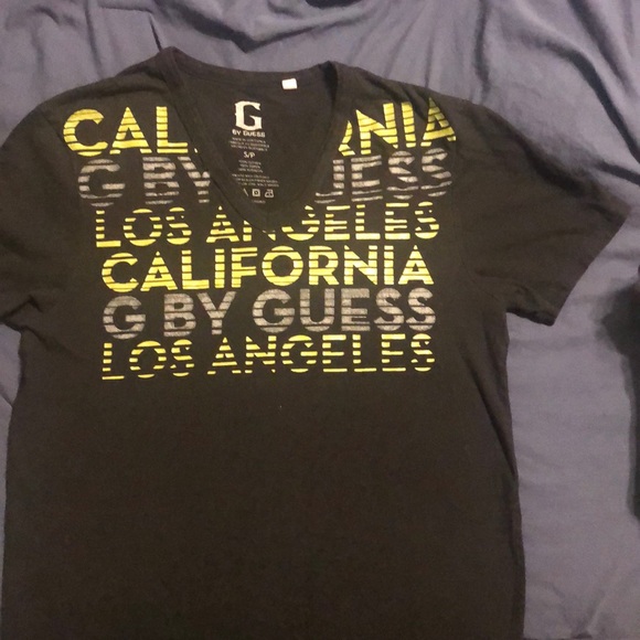 T shirt small - Picture 4 of 4